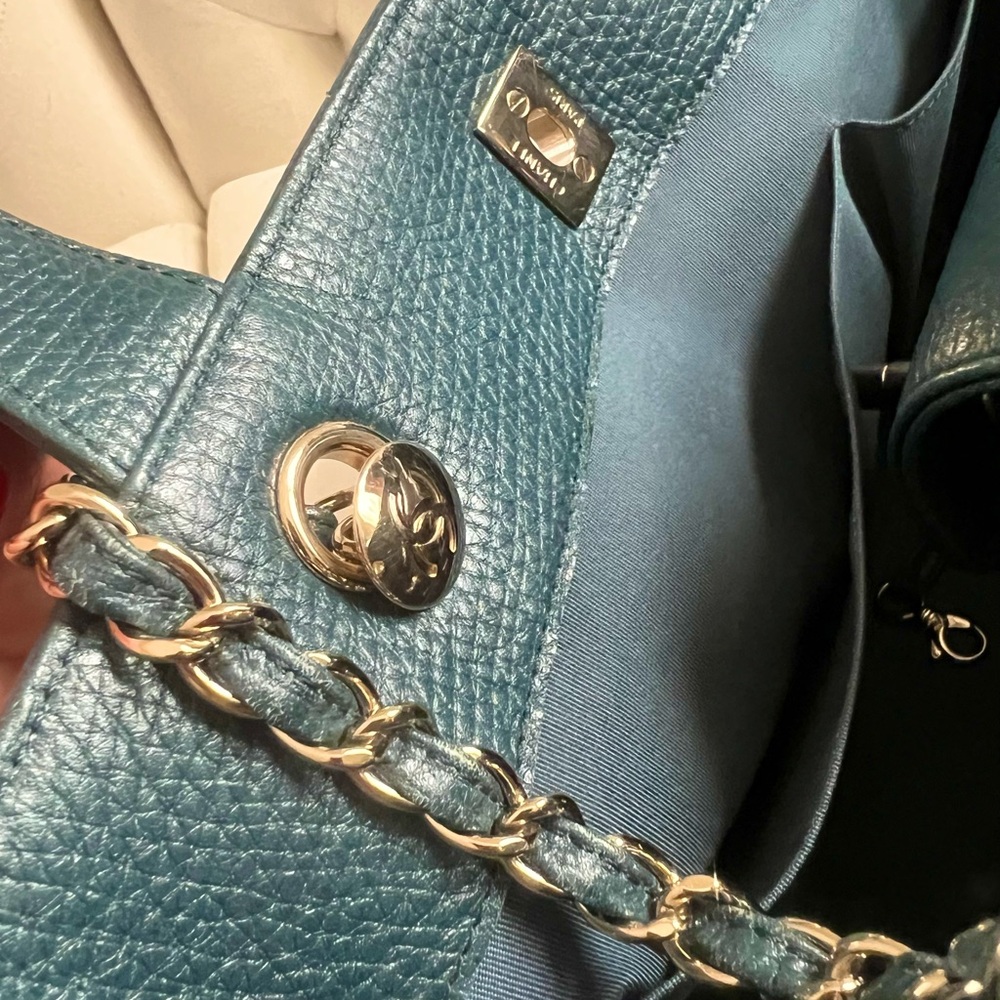 Chanel Blue Quilted Caviar Tote Bag - Picture 7 of 11